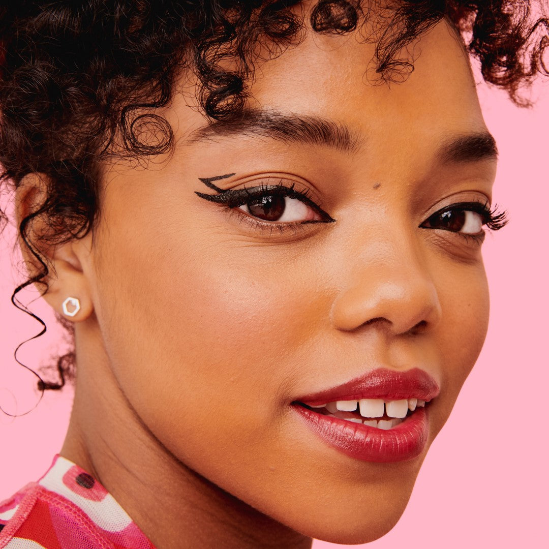Benefit They’re Real! Xtreme Precision Liner Waterproof Liquid Eyeliner