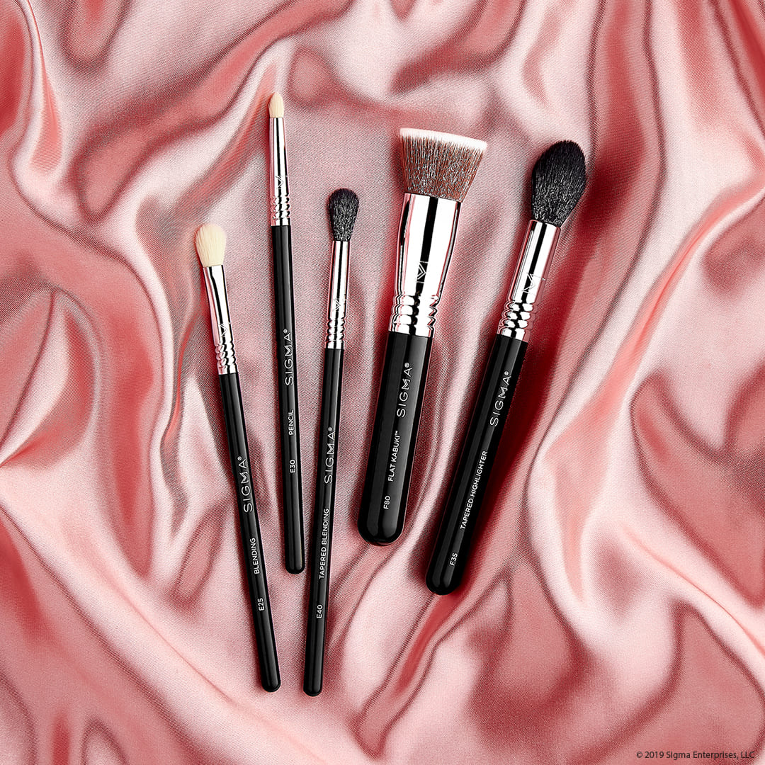 Sigma Beauty F35 Tapered Highlighter Brush