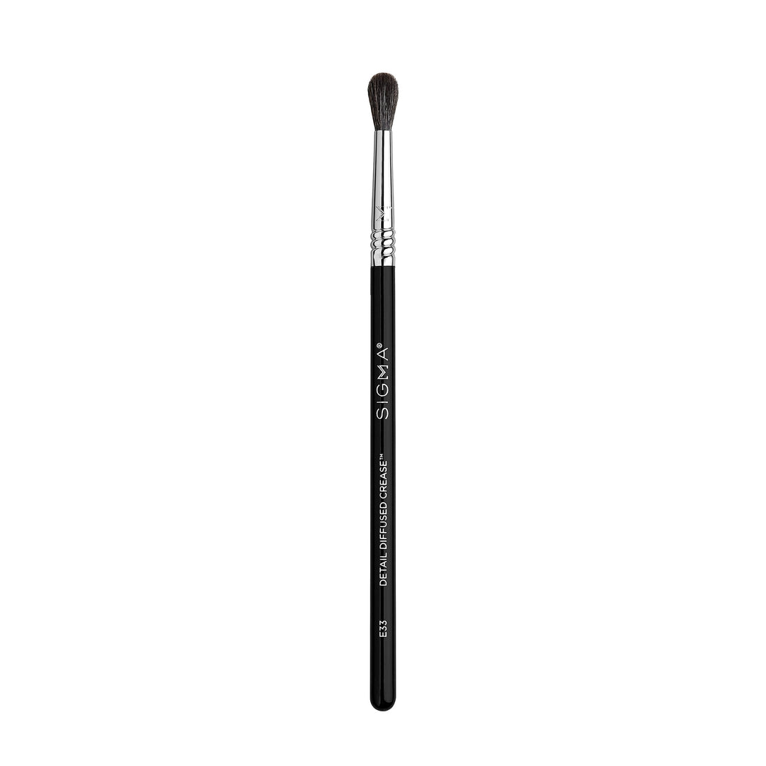 Sigma Beauty E33 Detail Diffused Crease™ Eye Shadow Brush