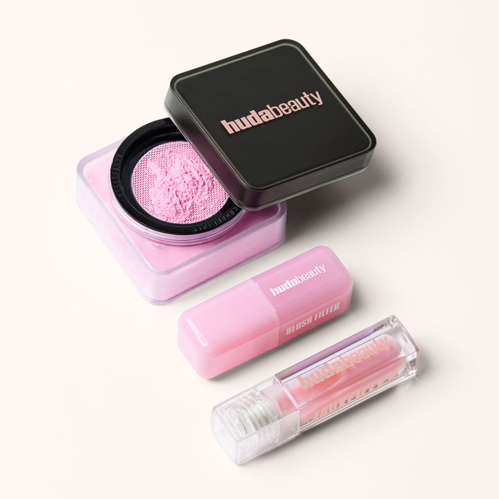 HUDA BEAUTY Easy Bake Blurring Loose Baking & Setting Powder