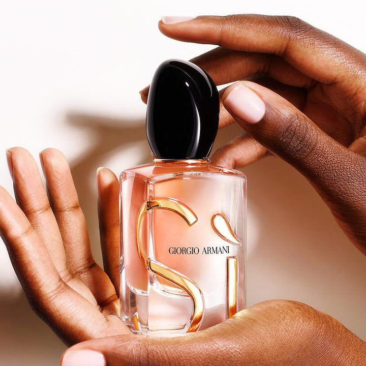 Armani Sì Intense Eau de Parfum Refillable Women's Fragrance